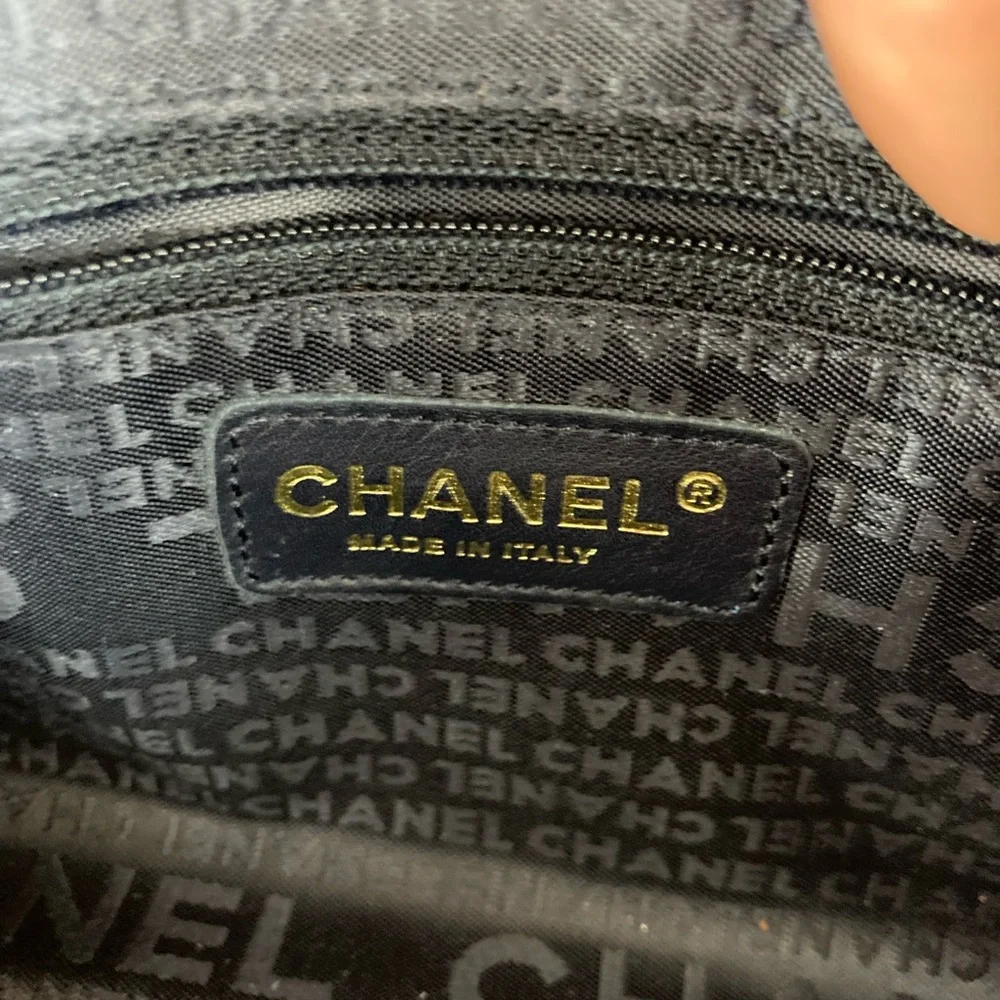 🚫SOLD🚫Chanel Around Suede Boston Bag - Picture 9 of 10
